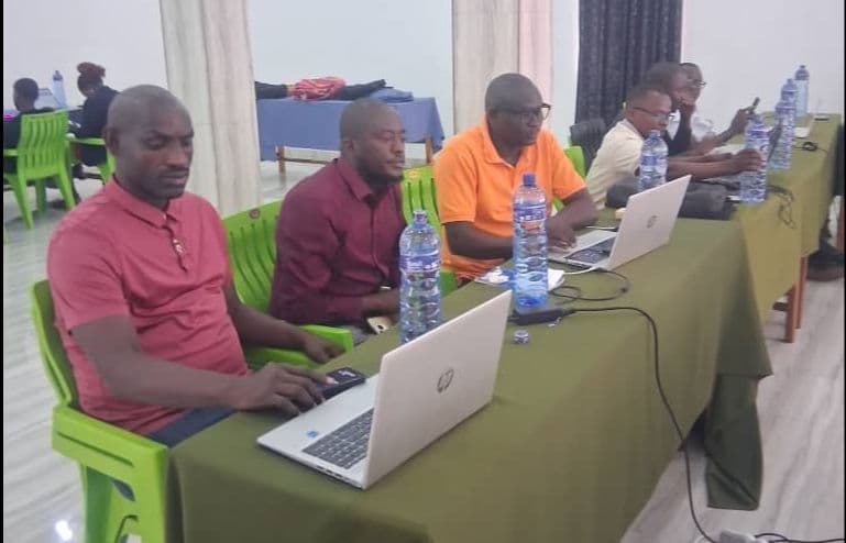 RETRAITE TECHNIQUE DE CONCERTATIONS NATIONALES SUR LES NORMES APPLICABLES DANS LE SECTEUR DES TIC AU BURUNDI